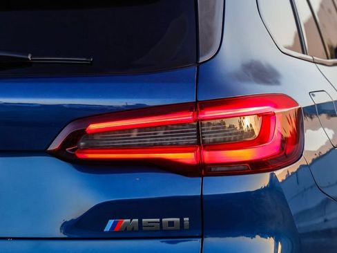 Used 2023 BMW X5 M50i AWD/4WD image 10