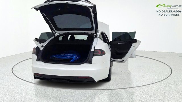 Used 2023 Tesla Model S AWD/4WD image 17