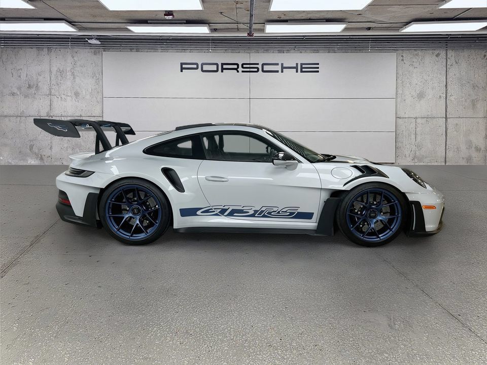 Certified 2024 Porsche 911 GT3 RS RWD image 8