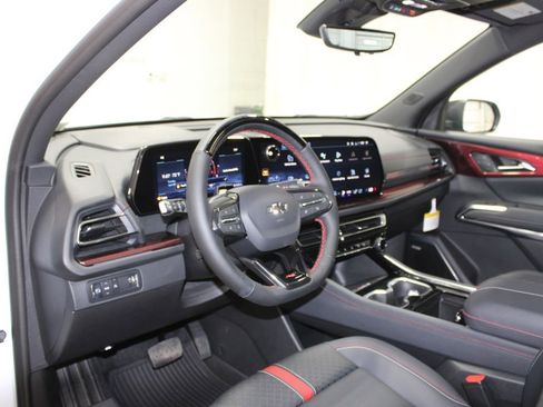 New 2026 Chevrolet Traverse RS FWD image 18