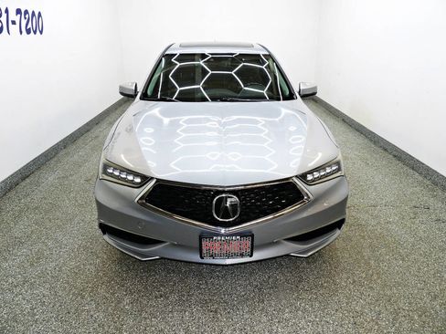 Used 2018 Acura TLX w/ Technology Package image 2