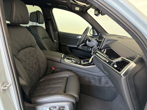 New 2026 BMW X5 M60i w/ Executive Package AWD/4WD image 25