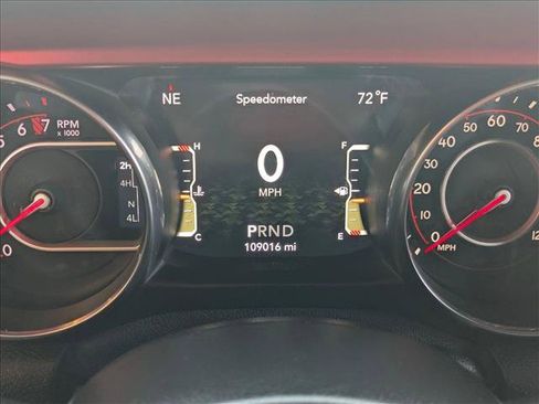 Used 2021 Jeep Wrangler Unlimited Rubicon AWD/4WD image 11