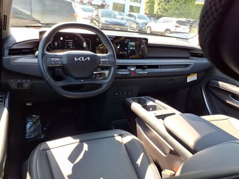 Used 2026 Kia EV9 Light RWD image 11