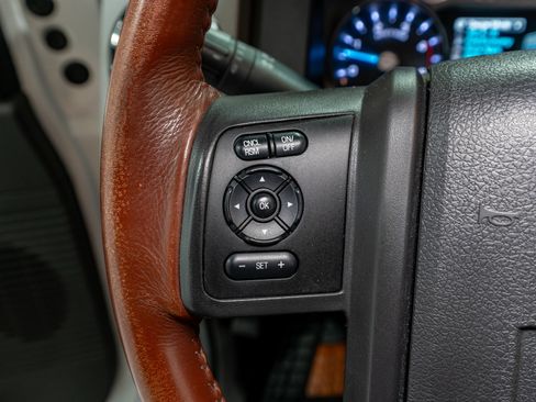 Used 2012 Ford F350 King Ranch w/ King Ranch w/Chrome Pkg image 24