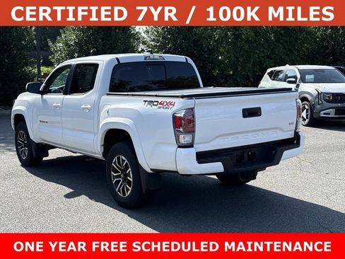 Used 2023 Toyota Tacoma TRD Sport AWD/4WD image 4