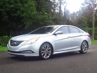 Used 2014 Hyundai Sonata SE w/ Premium Package 04