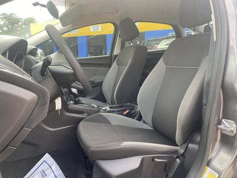 Used 2014 Ford Focus S FWD image 10