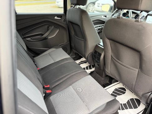 Used 2017 Ford Escape SE w/ Equipment Group 201A image 11