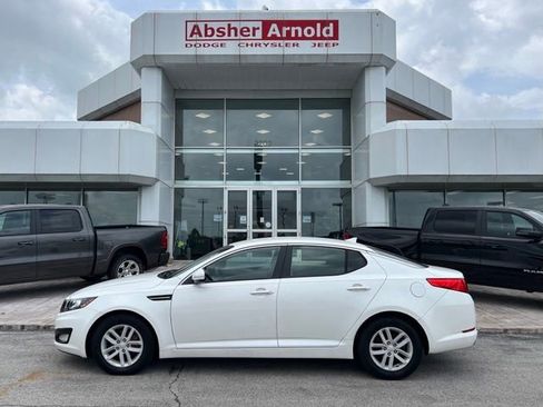 Used 2013 Kia Optima LX w/ Convenience Plus Pkg FWD image 3