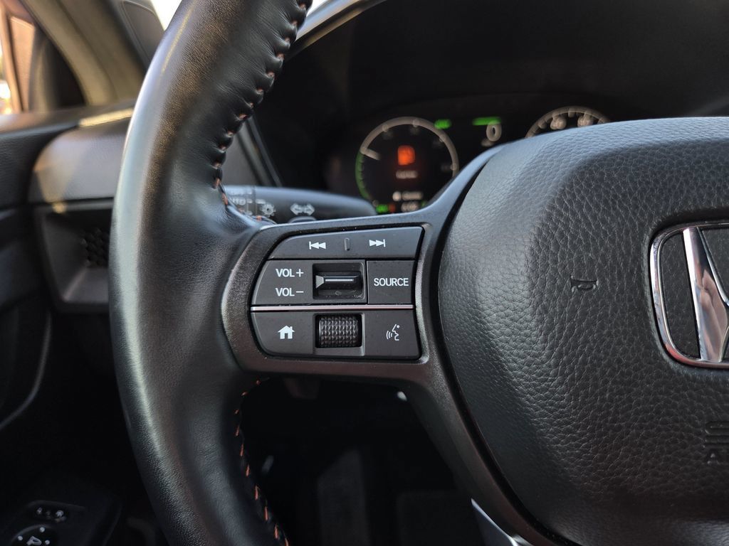 Used 2025 Honda CR-V Sport image 23