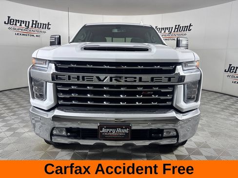 Used 2023 Chevrolet Silverado 2500 LTZ w/ LTZ Convenience Package AWD/4WD image 3
