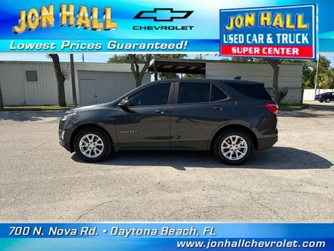 Used 2020 Chevrolet Equinox LS w/ LS Convenience Package FWD image 4