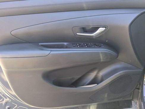 Certified 2025 Hyundai Tucson SEL FWD image 11