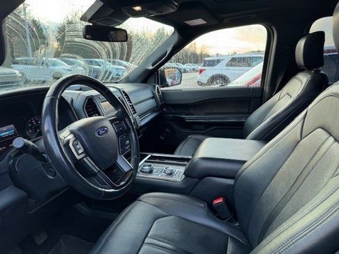 Used 2019 Ford Expedition Limited w/ Special Edition Package image 11