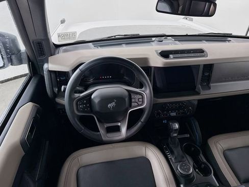 Used 2024 Ford Bronco Wildtrak image 22