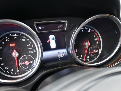 Used 2017 Mercedes-Benz GLE 350 4MATIC image 3
