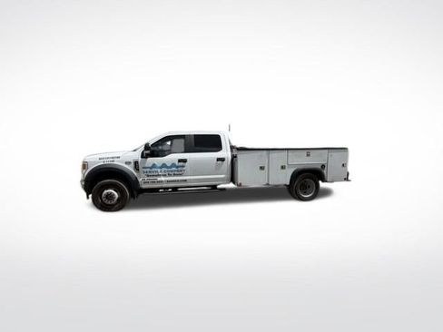 Used 2022 Ford F550 4x4 Crew Cab Super Duty w/ Power Equipment Group image 1