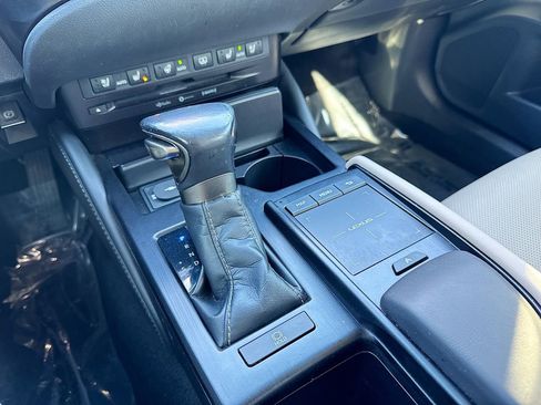 Used 2019 Lexus ES 350 350 Luxury image 31