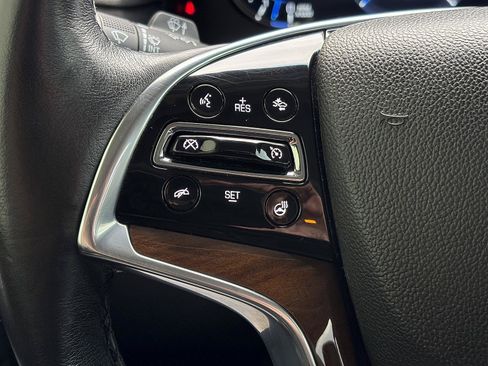 Used 2020 Cadillac Escalade Luxury AWD/4WD image 35