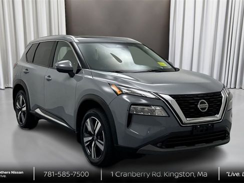 Certified 2021 Nissan Rogue SL image 3