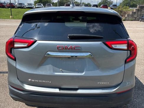 Used 2023 GMC Terrain SLE AWD/4WD image 7
