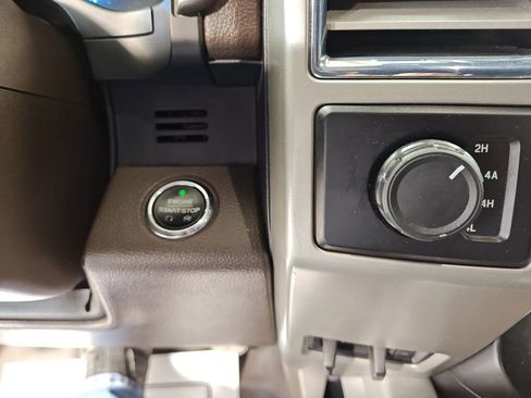 Used 2015 Ford F150 King Ranch w/ Equipment Group 601A Luxury image 21