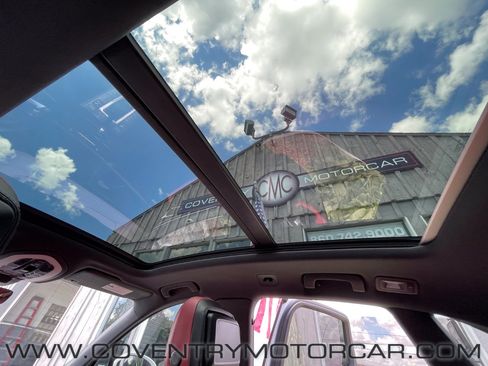 Used 2020 Porsche Macan S image 15