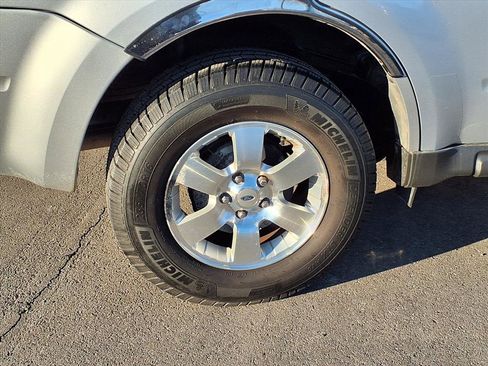 Used 2012 Ford Escape Limited image 26