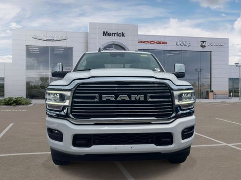 Used 2024 RAM 2500 Laramie w/ Safety Group AWD/4WD image 3