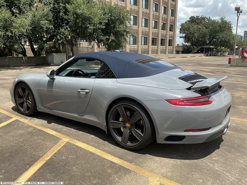 Used 2018 Porsche 911 Carrera RWD image 5