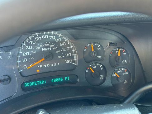 Used 2006 Chevrolet Silverado 3500 4x4 Crew Cab image 16