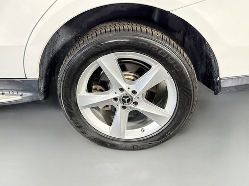 Used 2018 Mercedes-Benz GLE 350 w/ Premium 1 Package image 36