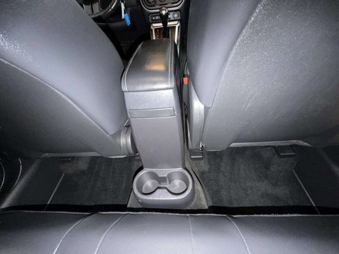 Used 2014 Jeep Compass Latitude image 20