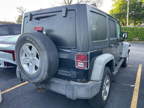 Used 2012 Jeep Wrangler Unlimited Sport AWD/4WD image 6