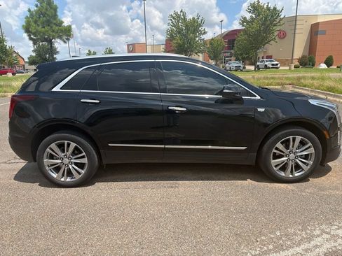 Used 2023 Cadillac XT5 Premium Luxury w/ Technology Package AWD/4WD image 7