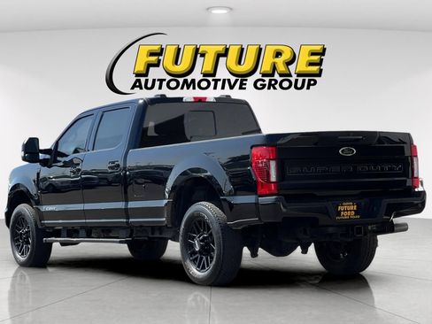 Certified 2022 Ford F250 Lariat w/ Black Appearance Package AWD/4WD image 5