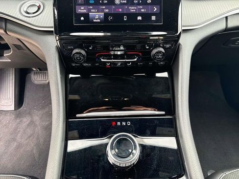 New 2025 Jeep Grand Cherokee L Altitude image 19