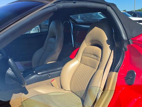 Used 2003 Chevrolet Corvette Convertible w/ Preferred Equipment Group1 RWD image 12