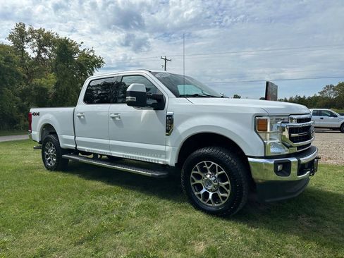 Used 2021 Ford F250 Lariat image 3