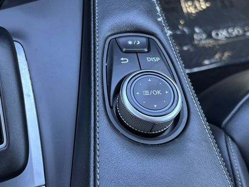 Certified 2024 INFINITI QX50 Pure image 20