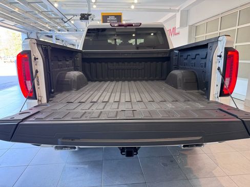 Certified 2024 GMC Sierra 1500 Denali image 7
