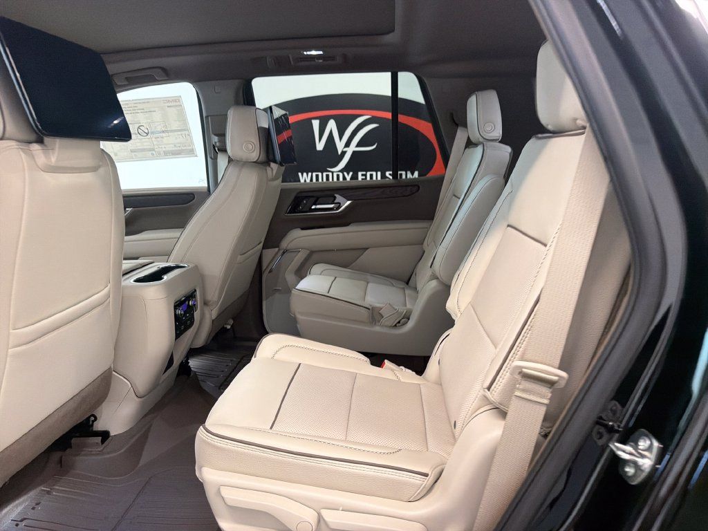 New 2026 GMC Yukon Denali w/ Denali Reserve Package RWD image 14