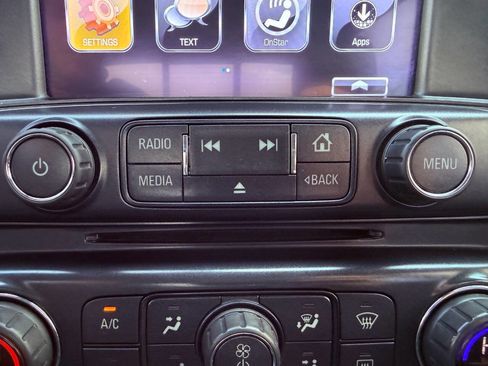 Used 2018 Chevrolet Silverado 2500 LT w/ LT Convenience Package image 45