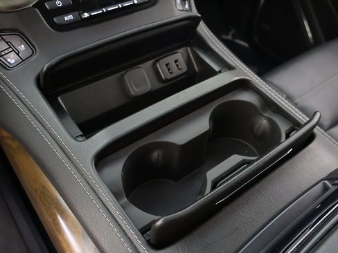 Used 2019 GMC Yukon Denali w/ Denali Ultimate Package image 62