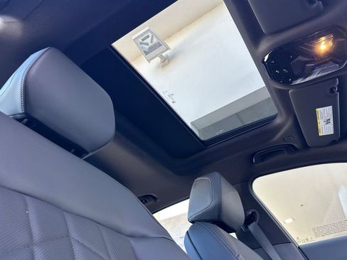 New 2026 BMW i5 eDrive40 w/ M Sport Package image 17