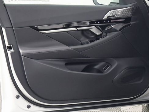 New 2026 BMW 530i w/ M Sport Package RWD image 7