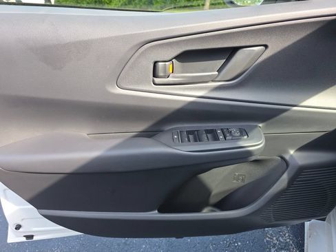 New 2026 Toyota Prius Plug-In Hybrid FWD image 26