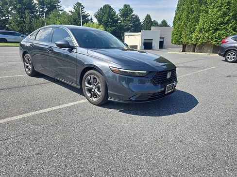 Used 2025 Honda Accord EX-L image 1