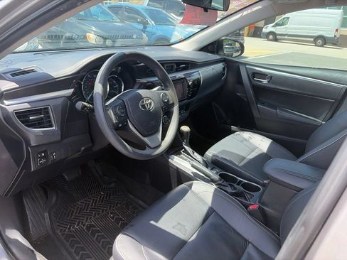 Used 2015 Toyota Corolla LE Premium FWD image 6